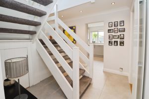  CHESTNUT WAY - click for photo gallery